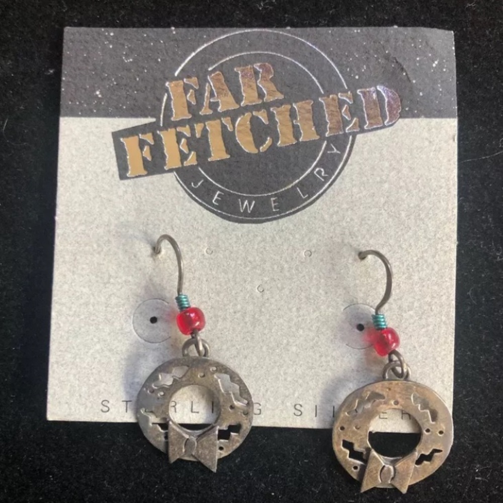 Far Fetched Silver 925 Wreath Christmas Earrings